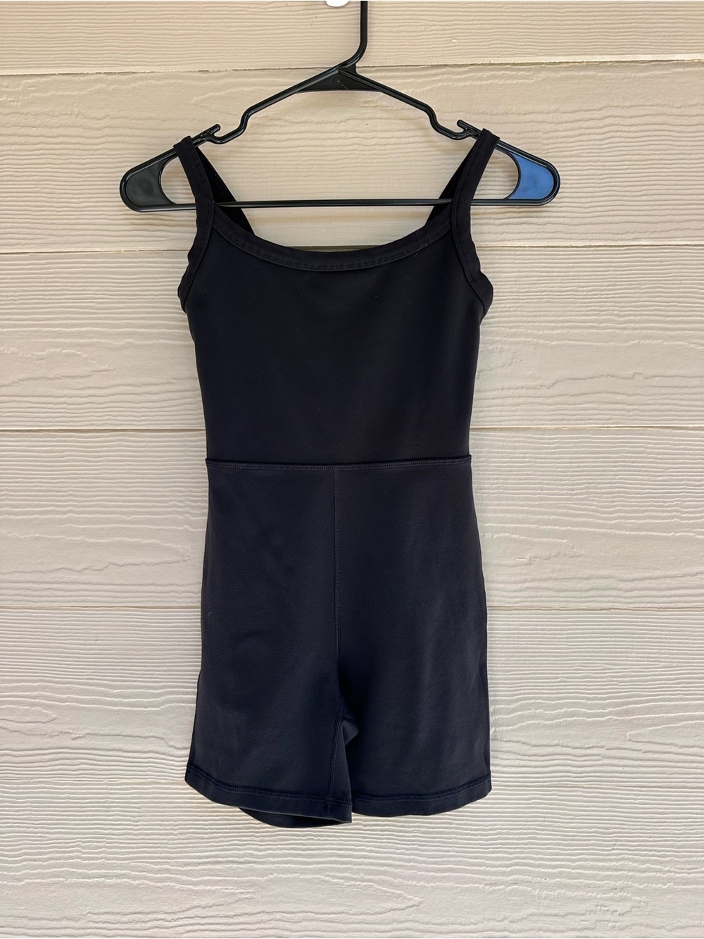 Aritzia Womens Wilfred Free Freestyle Romper Black Athletic Wear Sz XS (A23)